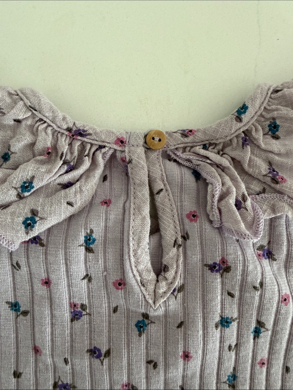Zara Lavender Ribbed Floral Ruffle Neck Tee - Picture 7 of 8